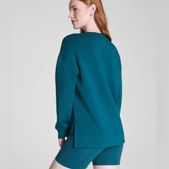 SPANX Tops - SPANX AirEssentials Long Sleeve crew Sweatshirt in emerald bay NEW size XS